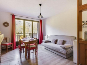 Appartement T3 Duplex 6 Pers. avec Cheminée et Balcon à Esquièze-Sère - FR-1-402-70